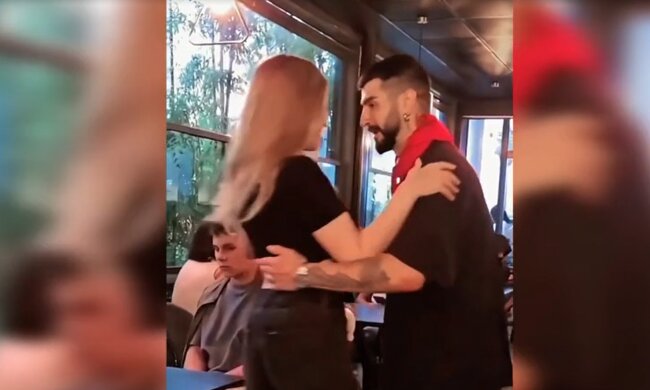 співачка, скріншот з Ютуб