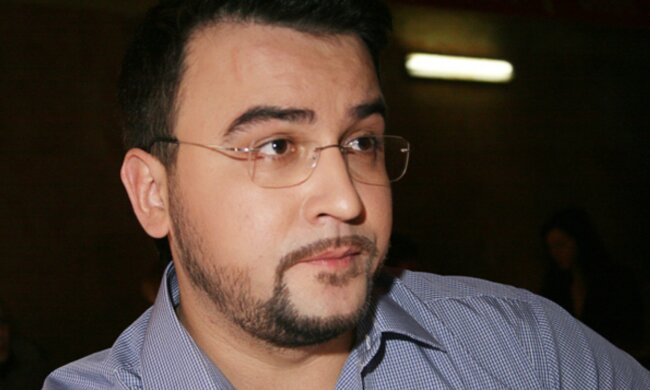 Телеведучий Руслан Сєнічкін повідомив про трагедію: "Єгорчик не витримав, R.I.P."