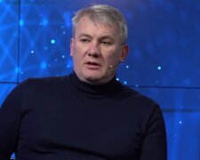 Публіцист Анатолій Якименко заявив, що після перемоги у війні, питання карантинних обмежень знову виникне