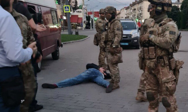 захват заложников в Луцке