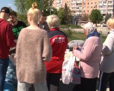 Гуманітарна допомога для пенсіонерів у Києві