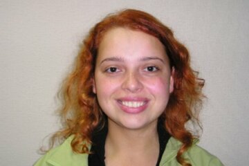 Засуджена шахрайка Ніколюк Ольга і надалі веде небезпечний бізнес у гаражі: розслідування ЗМІ