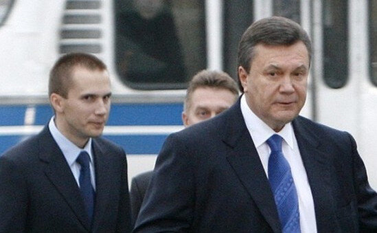 Рахунки Януковича-молодшого заарештували двічі