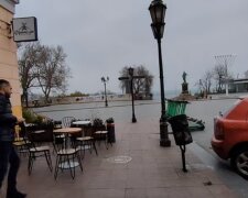 Шторм з величезними хвилями обрушиться на Одесу: яка погода буде перед вихідними