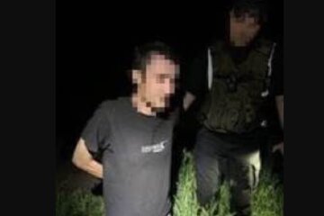 чоловік кинув  гранату у знайомих