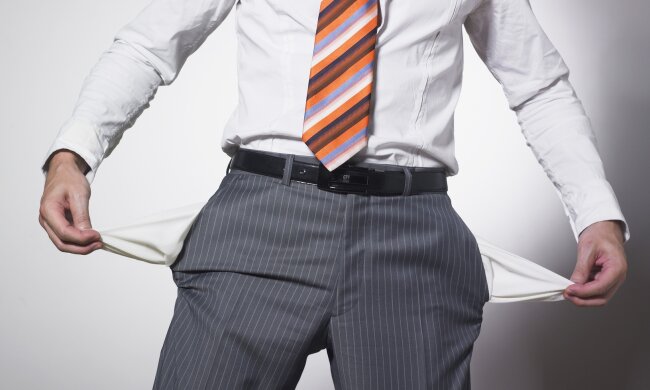 пустые карманы банкрот бедность