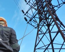 Графіки відключення світла у Дніпропетровській області на 12 травня