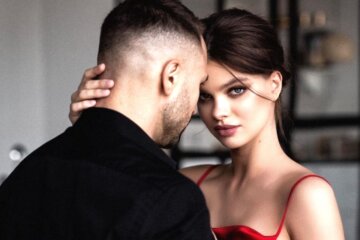 Дружина "Холостяка" Михайлюка здивувала одкровенням про своє таємне весілля: "Ось що значить втратила пильність"