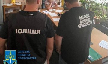 Чиновник в Одесской области был разоблачен на взятке