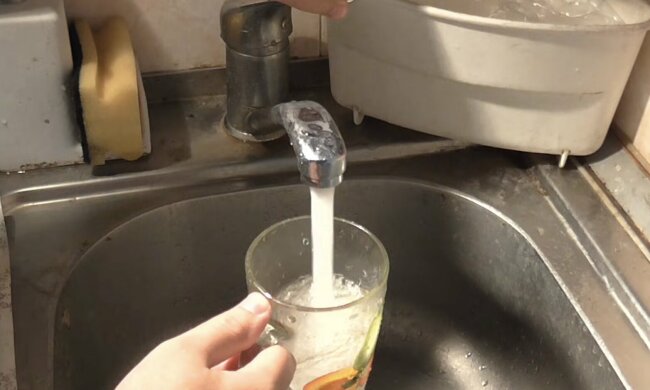 Графік відключення води на квітень у Дніпрі