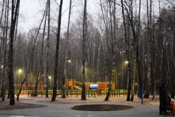 Вандали-художники зіпсували популярне місце відпочинку киян: фото наслідків