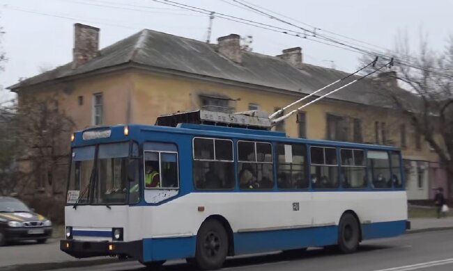 Новий графік руху транспорту в Дніпрі