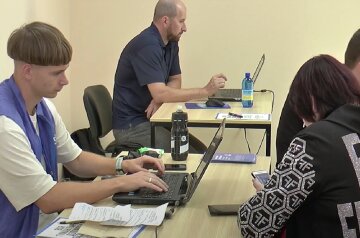 Бесплатные продукты для пенсионеров в Полтаве