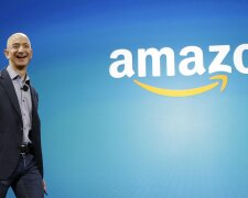 Глава Amazon за час потерял три миллиарда долларов