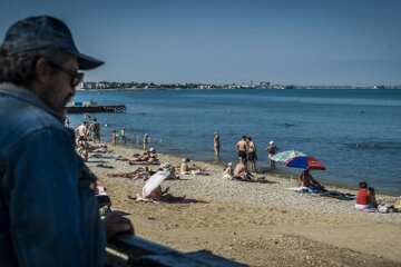 "Вернули на полуостров лихие девяностые": россияне отжимают собственность у крымчан, местные забили тревогу
