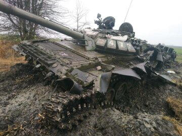 российский танк, война