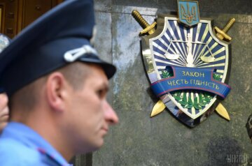 Детективы уличили экс-чиновника на воровстве 20 млн. грн