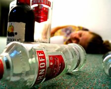 Смерть росіян від алкоголю: з’явилася нова версія