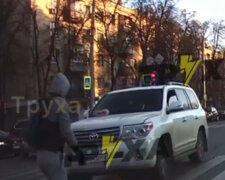 Водій збив дітей на "зебрі" у Харкові: спливли перші подробиці про лихача і стан постраждалих