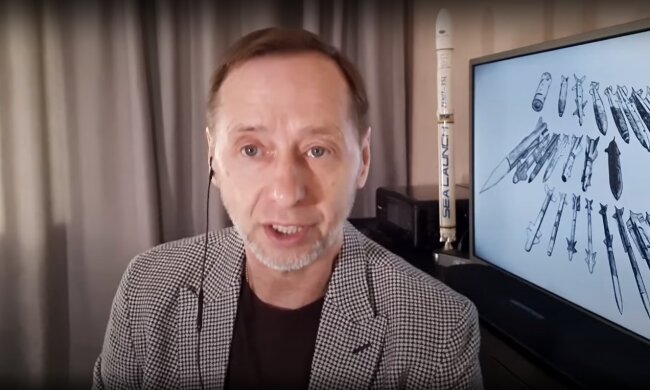 Рассматривался даже более апокалиптический сценарий, когда разрушение начиналось бы с Киевской ГЭС, - политтехнолог Александр Кочетков