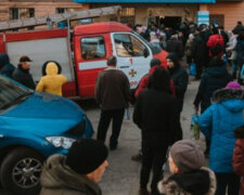 НП в лікарні Дніпра, сотні людей залишають будівлю під виття сирен: деталі подій