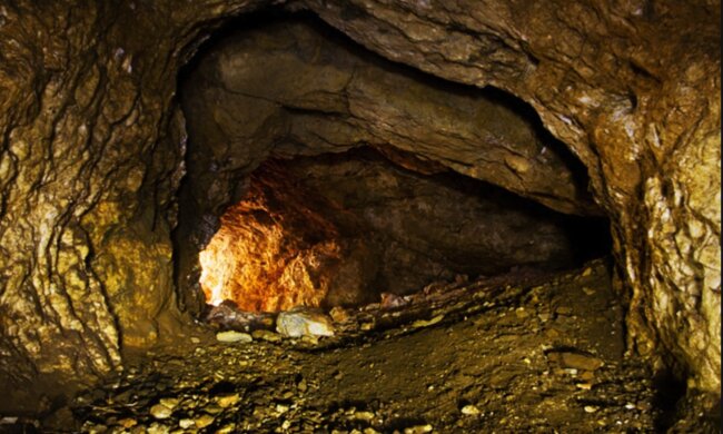 золото шахта