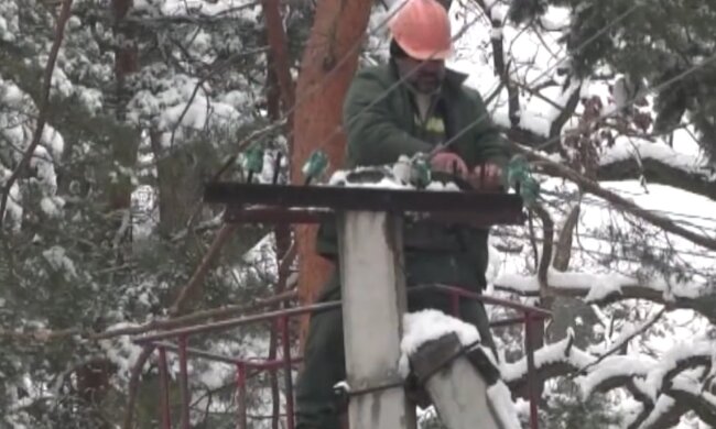 Графики отключения света в Кировоградской области на 26 февраля