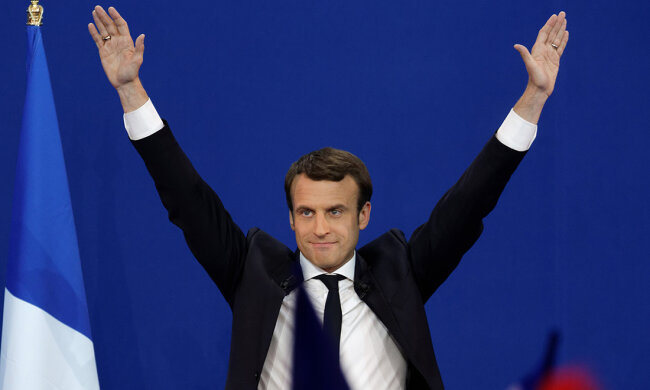 Presidential Candidate Emmanuel Macron Hosts A Meeting At Parc Des Expositions In Paris