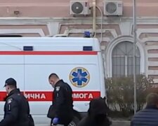 "Били дівчатка": другокласника з важкими травмами рятують лікарі, деталі НП в українській школі
