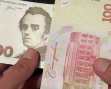 Денежная помощь для пенсионеров в Днепропетровской области