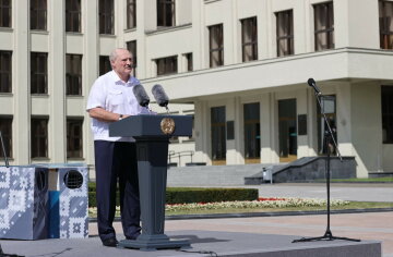Лукашенко виправдав звірства міліції в Мінську: "Отримали ті, хто…"