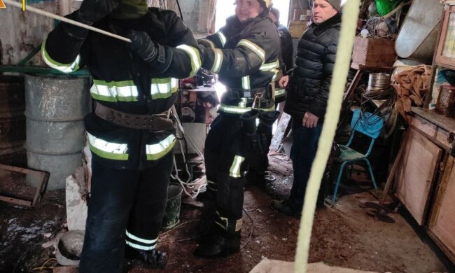 Харків'янка впала в 12-метровий колодязь: все закінчилося трагічно, фото