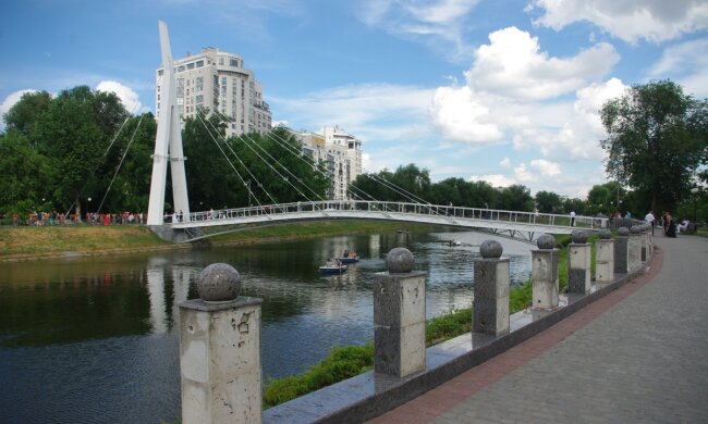 На сквер “Стрілка” витратять десятки мільйонів гривень: попросили ще грошей