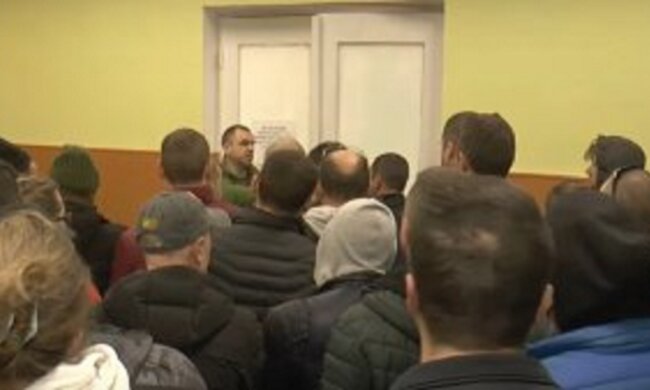 ТЦК, военкомат, призывники, повестки