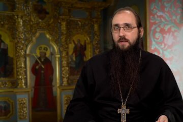 Ієромонах Митрофан повідав, що нашого янгола-охоронця ображає нанесення шкоди самому собі