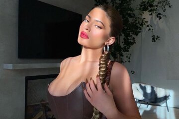 кайли дженнер