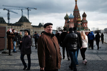 A Glimpse Into Life In Russia Today