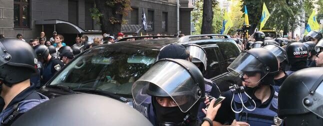 37160888_471922063247318_7526662588302622720_n