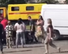 ДТП влаштували на зебрі в Києві, почалася стрілянина: відео свавілля