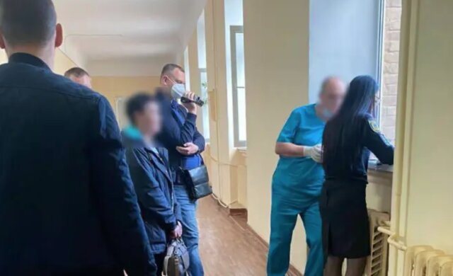 Врач потребовал у бойца ВСУ деньги за бесплатную операцию: подробности вопиющего случая в Одессе