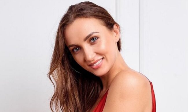 Фаворитка Ями з "Танців з зірками" Різатдінова раптово заговорила про зміну професії: "Всі свої бажання…"