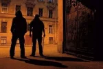 Курсанты устроили погром в Киеве: "ломали автомобили и напали на прохожего"