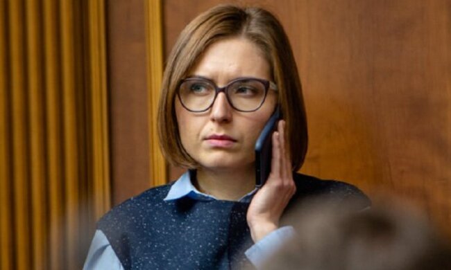 Анна Новосад