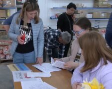 Безкоштовні продукти для ВПО у Миколаєві