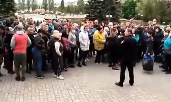 Голодний бунт сколихнув «ЛНР», люди вийшли на вулиці: "Ще трохи і почнуть..."