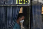 "Позбавлені всякої логіки": у мережі показали, як в Одесі "дотримуються" карантину, кадри