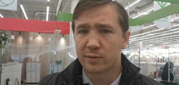 Всеукраїнська профспілка працівників сфери права заявила, що менеджмент гіпермаркетів повинен діяти згідно з українським законодавством