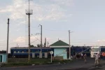 Появились кадры столкновения поезда «Укрзализныци» с грузовиком: «привело к пожару»