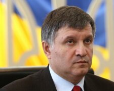 1436109389_avakov