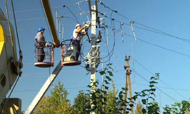 Графіки відключення світла у Чернігівській області на 9 червня